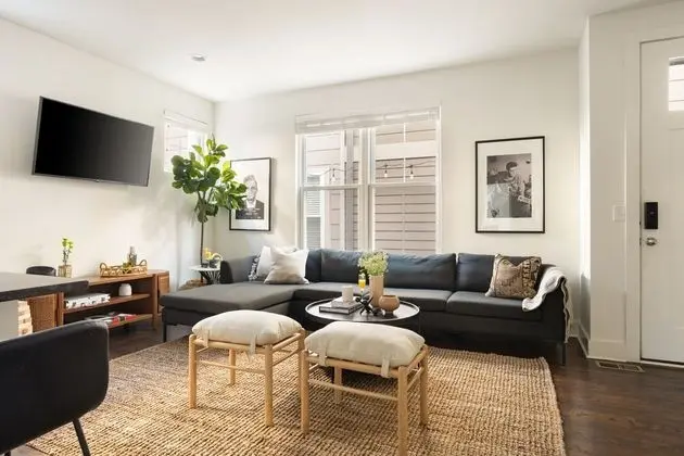 Hart Suite 7 by Avantstay Gorgeous Town House w/ Modern Amenities in Nashville!