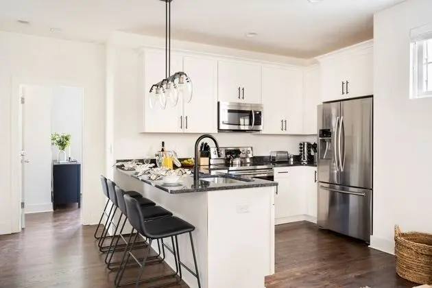 Hart Suite 8 by Avantstay Gorgeous Town House w/ Modern Amenities in Nashville! - İç Mekan