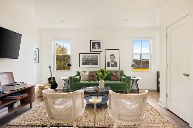 Hart Suite Buyout 1 by Avantstay Two Town House Buyout w/ Modern Amenities in Nashville! - Öne Çıkan Resim