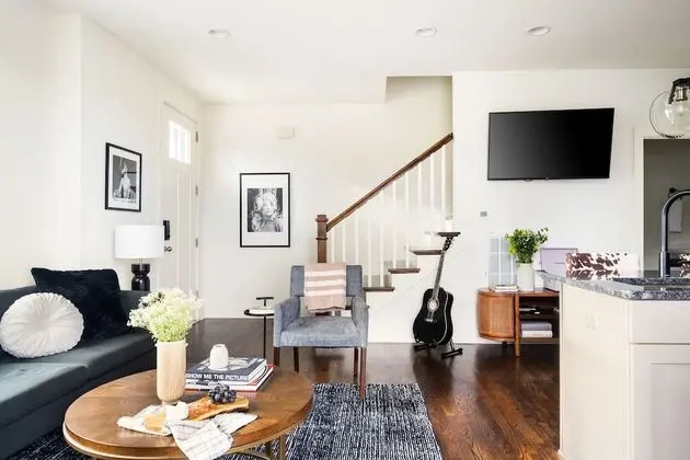 Hart Suite Buyout 5 by Avantstay Two Nashville Town Houses w/ Stunning Amenities & Design