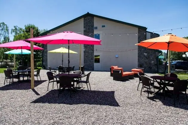 Harvest Inn - 1