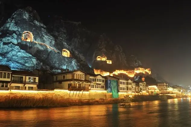 Hasırcı Konakları