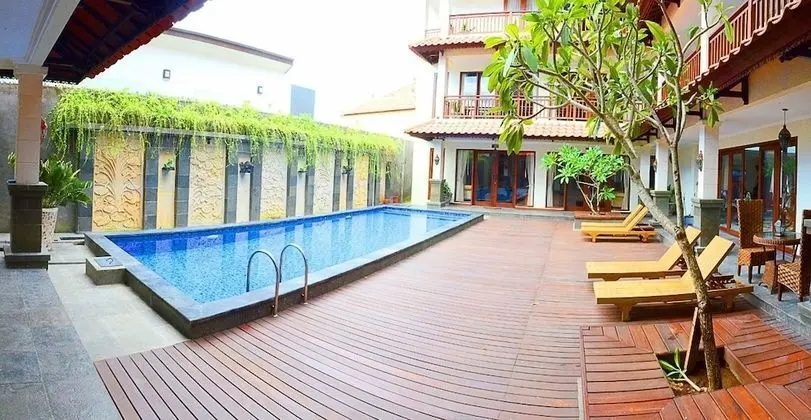 Hastinapura Residence - Havuz