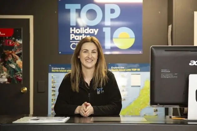 Hastings Top 10 Holiday Park - Lobi