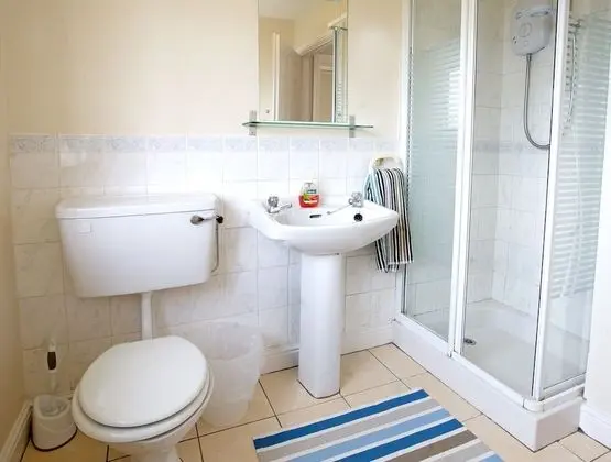 Hatters Garden Holiday Home - Banyo Tipleri