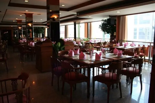 Hatyai Central Hotel - Yerinde Yemek