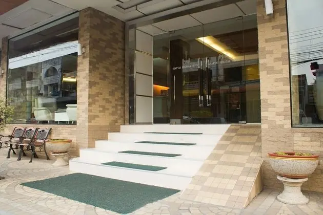 Hatyai Holiday Hotel