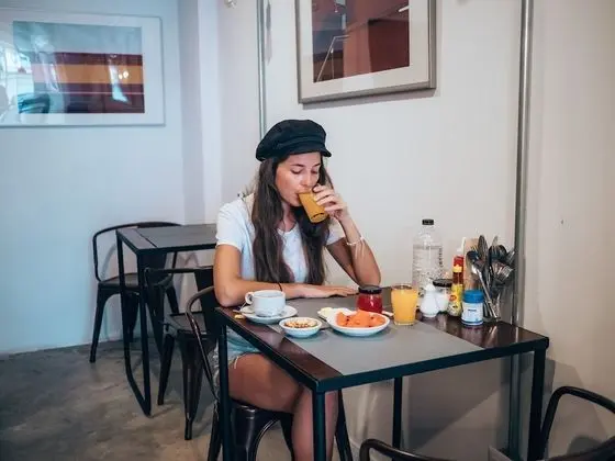 Haus Sathorn 11 Bed & Breakfast - Yerinde Yemek