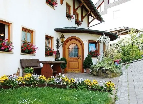 Haus Seehang Hotel Garni - Dış Mekan