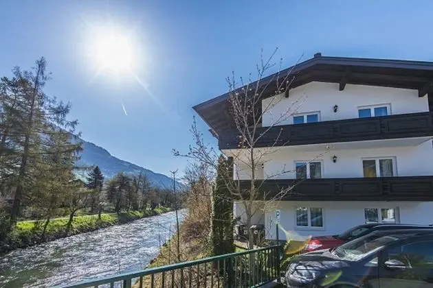 Haus Wallner by Alpentravel