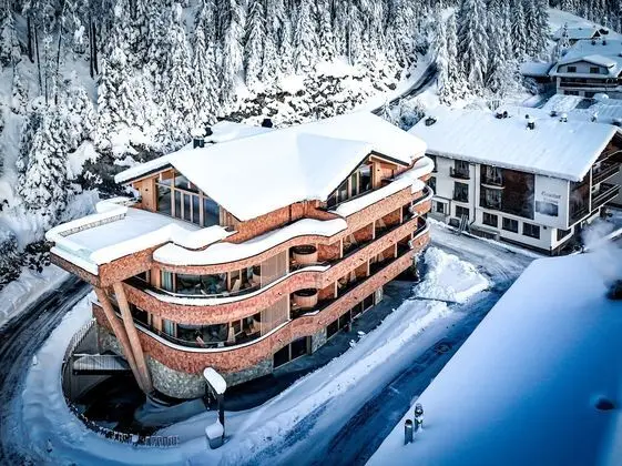 HAUSEREI Design & Kräuterhotel - ADULTS ONLY - Dış Mekan