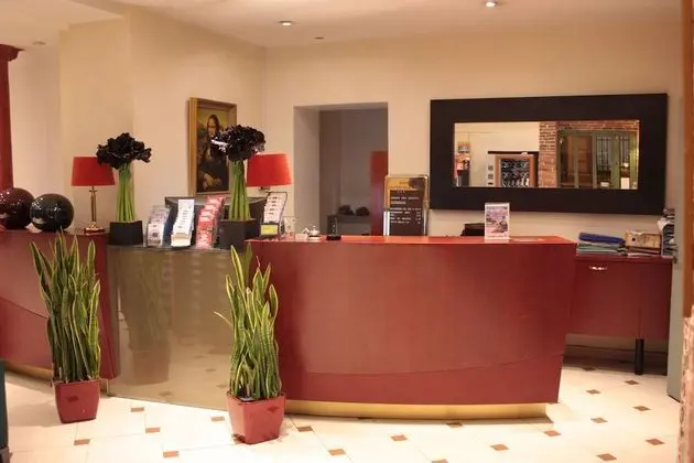 Hotel Hauteville Opera - Lobi