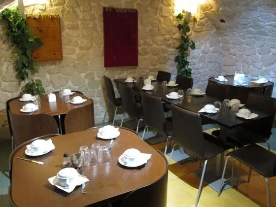 Hotel Hauteville Opera - Yerinde Yemek