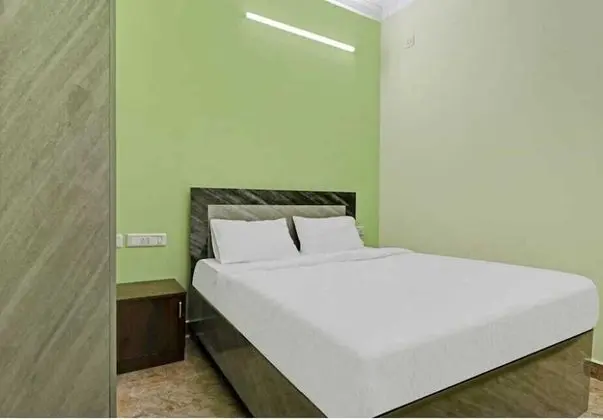 Hotel Haven Comfort Near Railway Station - Oda