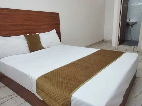 Hotel Haven Comfort Near Railway Station - Oda
