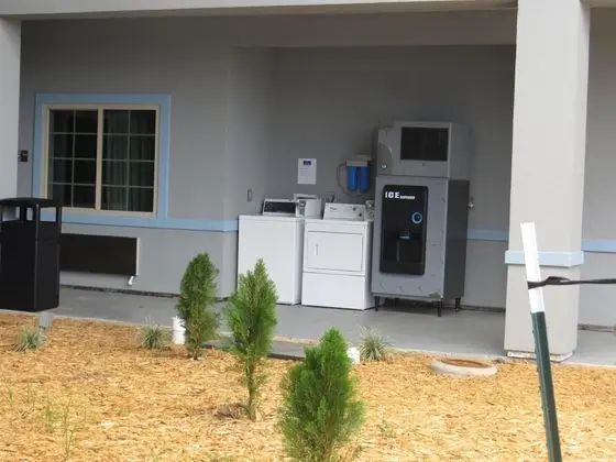 Haven Inn & Suites Willowbrook - Dış Mekan