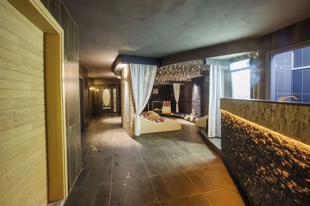 Hawaii Suite Beach Hotel - Spa