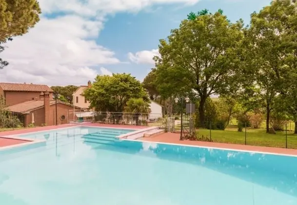 Hawthorn Apt With Shared Pool Family Fun