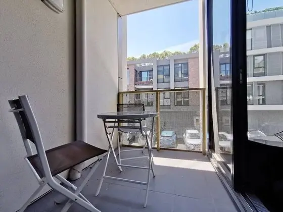 Hawthorn Elegant Lifestyle 1 Bedroom Apartment