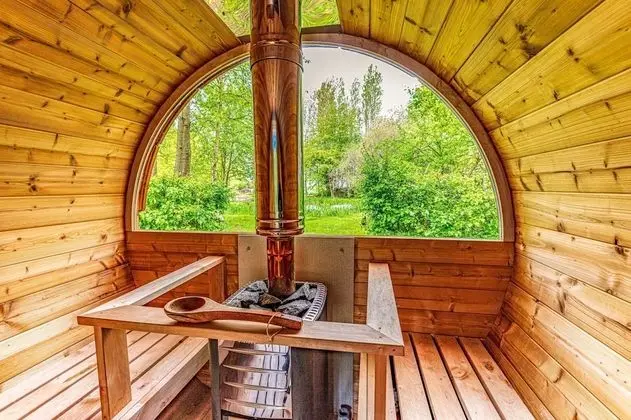 Hawthorn Hideaway - Spa