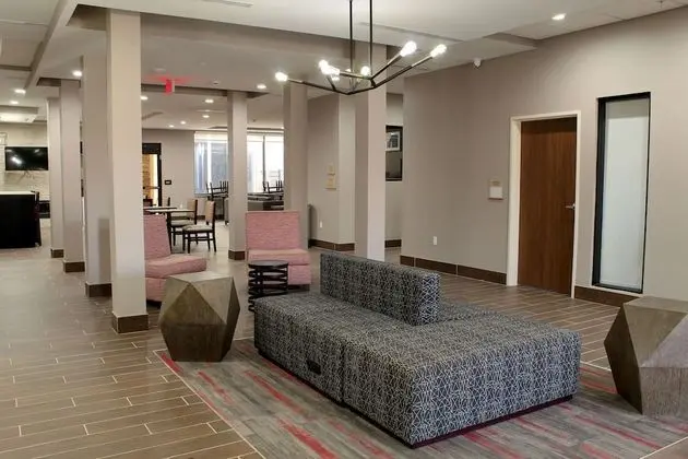 Hawthorn Suites by Wyndham Oklahoma City Airport / Fairground - Lobi