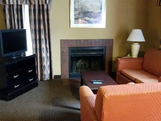 HAWTHORN SUITES BY WYNDHAM COLUMBUS NORTH