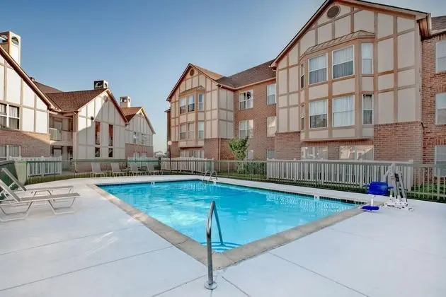 HAWTHORN SUITES BY WYNDHAM DETROIT WARREN