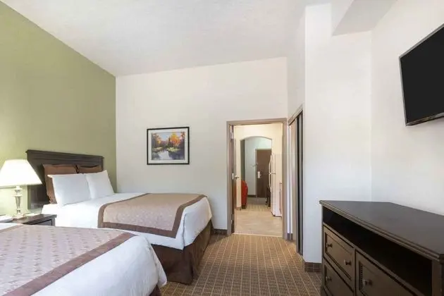 HAWTHORN SUITES BY WYNDHAM KINGSLAND - Genel