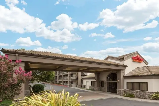 HAWTHORN SUITES BY WYNDHAM NAPA VALLEY