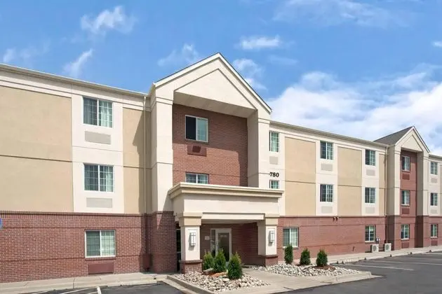 HAWTHORN SUITES BY WYNDHAM OMAHA/OLD MILL - Dış Mekan