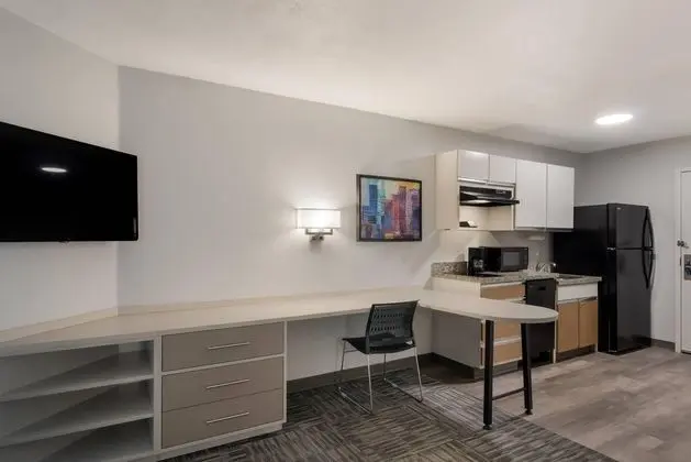 HAWTHORN SUITES BY WYNDHAM OMAHA/OLD MILL - Öne Çıkan Resim