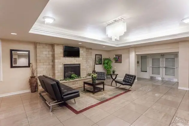 Hawthorn Suites by Wyndham Victorville - Lobi