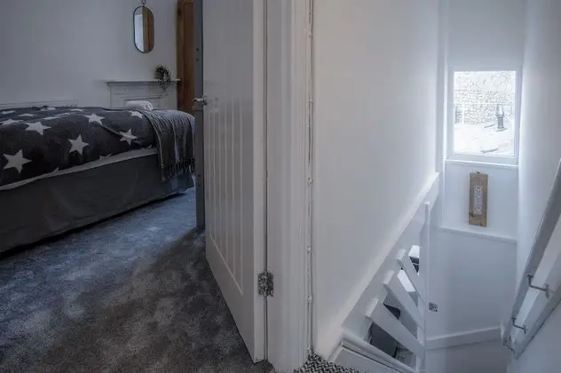 Hawtree Cottage - 2 Bed Cottage - Tenby - Lobi