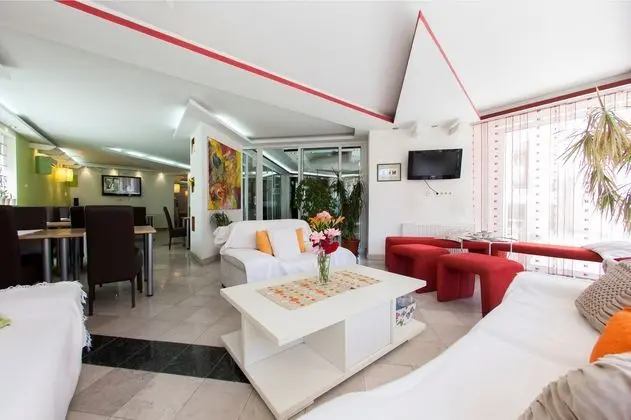 Hotel Hayat - Lobi