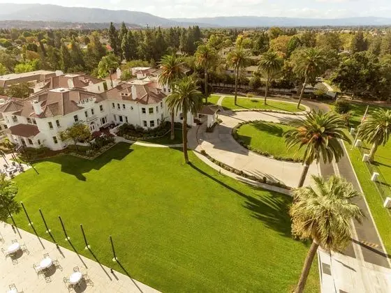 Hayes Mansion - Dış Mekan