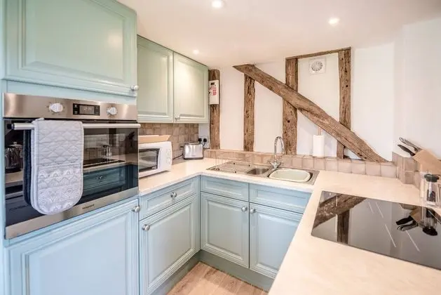 The Hayloft, Valley Farm Barns Snape, - Mutfak