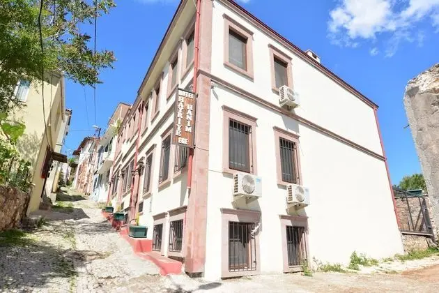 Hayriye Hanim Ege - Dış Mekan