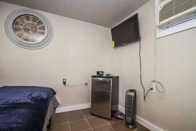 Hays St #B Near Downtown Guest Studio - İç Mekan