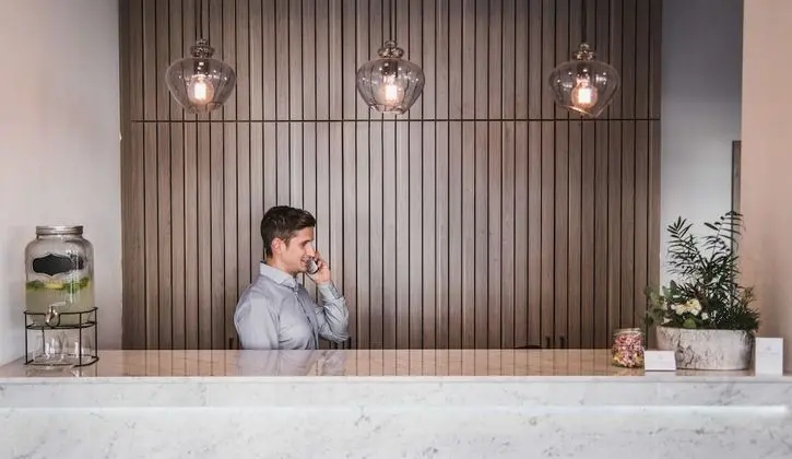 Hayta Hotel Stuttgart Airport Messe - Lobi