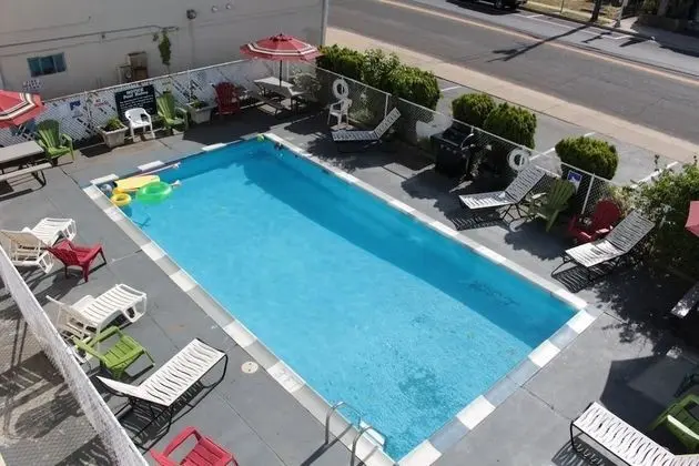 HC-127 Beach Haus