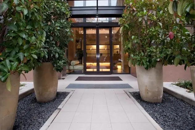 Hc3 Hotel - Dış Mekan