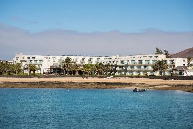 HD Beach Resort