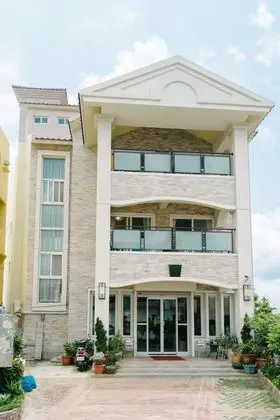He Sen Hotel