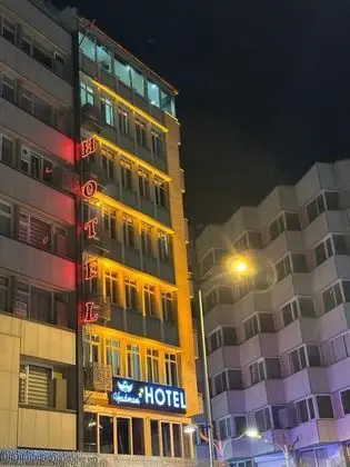 Headman Hotel - Genel