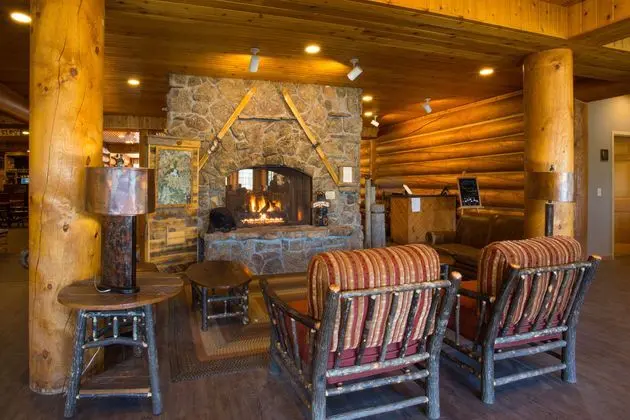 Headwater's Lodge & Cabins at Flagg Ranch - Lobi
