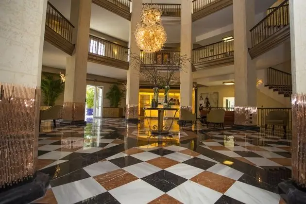 Healthouse Las Dunas Health & Beach Spa - Lobi