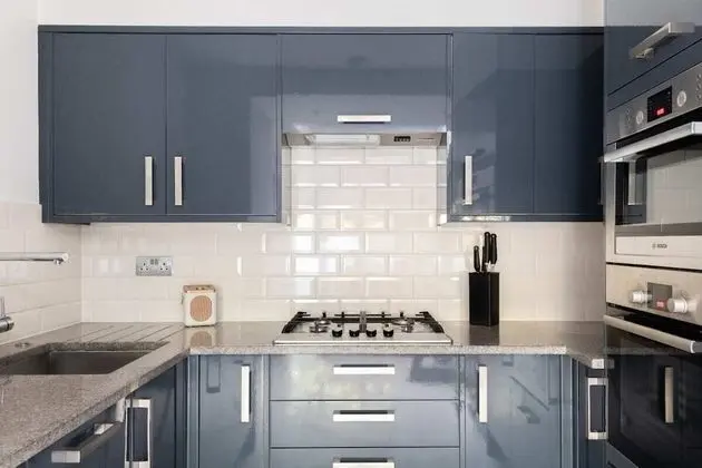 The Heart of Shepherds Bush - Modern 2bdr Apartment With Garden - Mutfak
