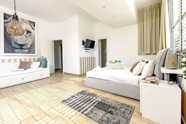 Heart of TLV-Modern wBalcony- 3BD & 3BR - Oda