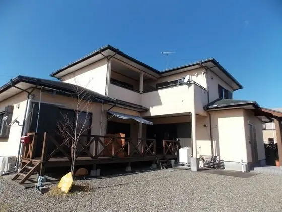 HEARTLAND HOUSE - Female or Couple Only