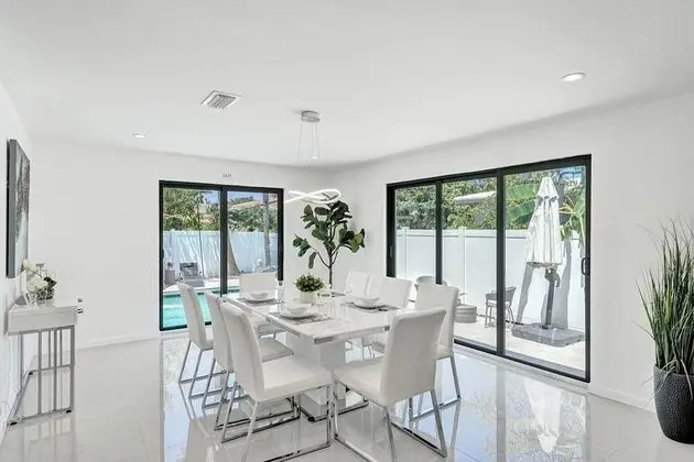 Heated Private Pool 4BR Modern home - Yerinde Yemek